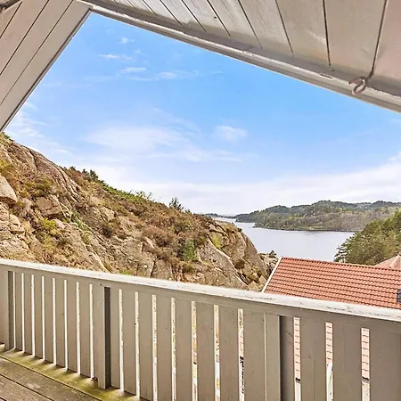 10 Person In Lindesnes-by Traum *
