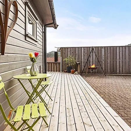 10 Person In Lindesnes-by Traum Prázdninový dům