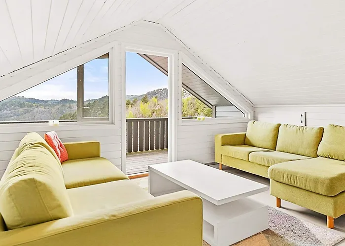 10 Person In Lindesnes-by Traum
